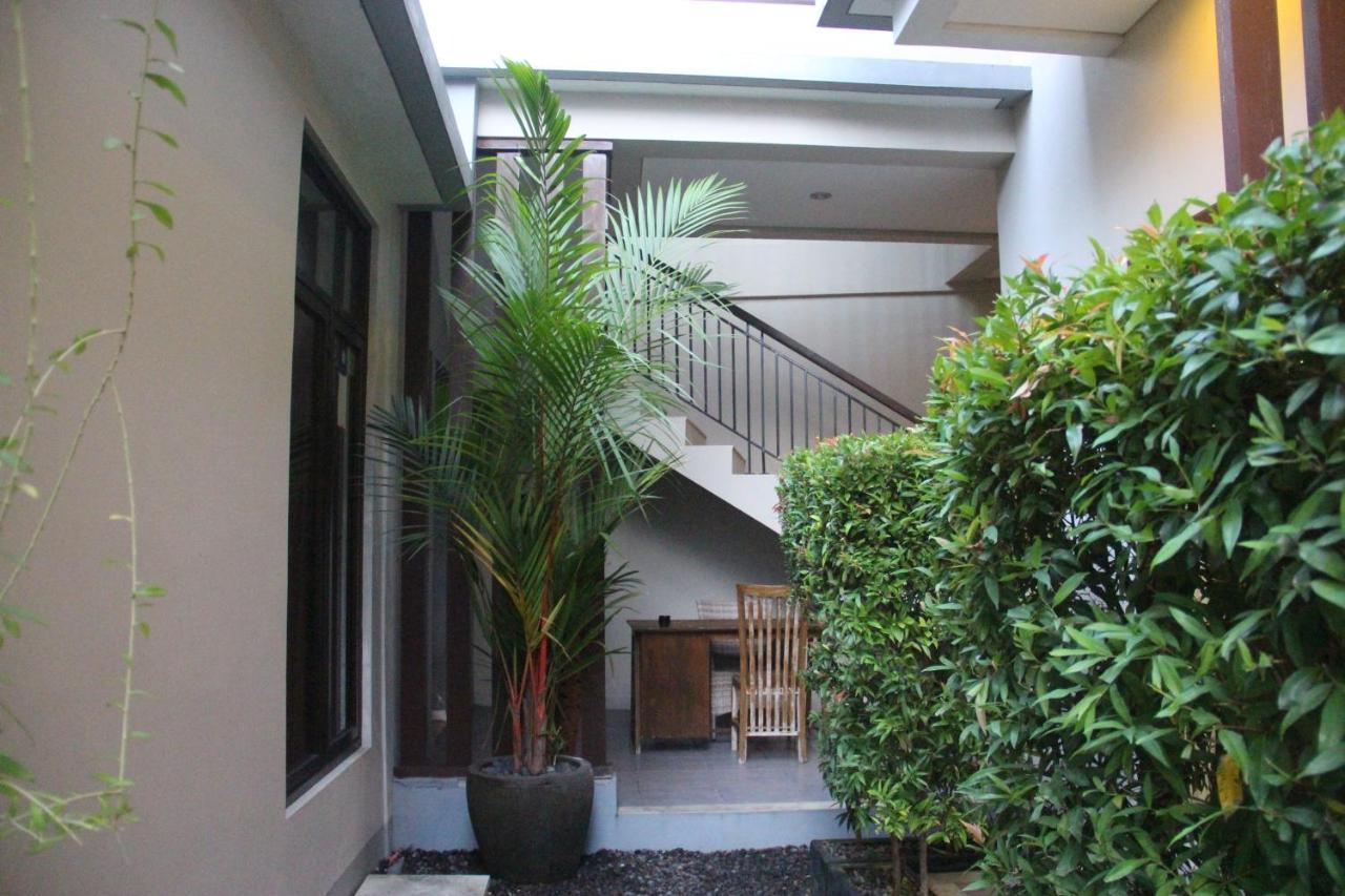 Room Valka Bali Seminyak Exterior photo