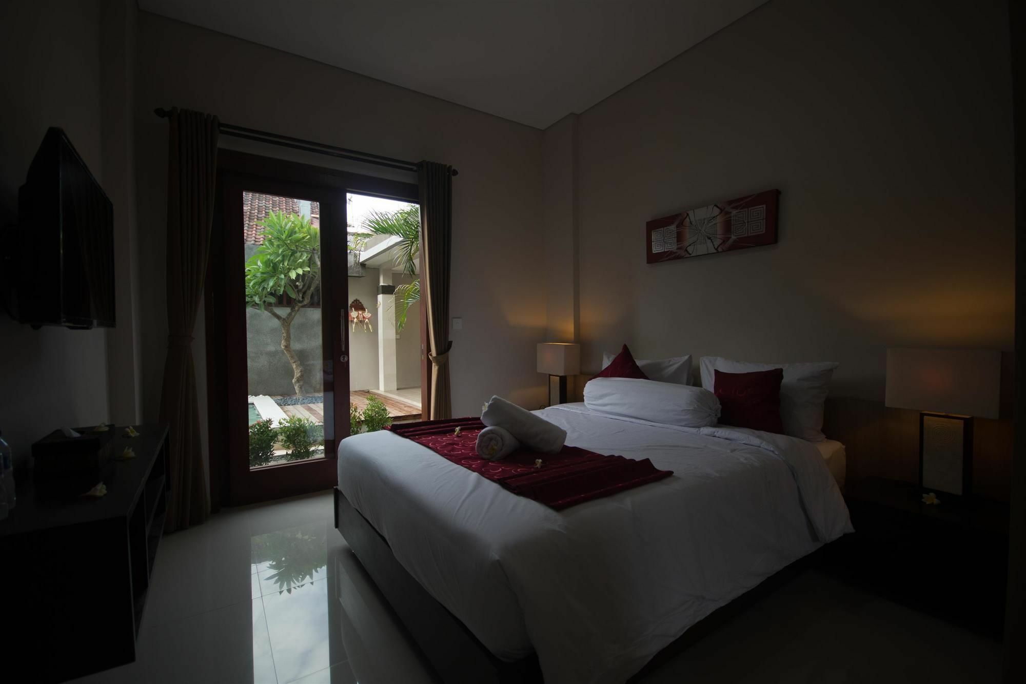 Room Valka Bali Seminyak Exterior photo